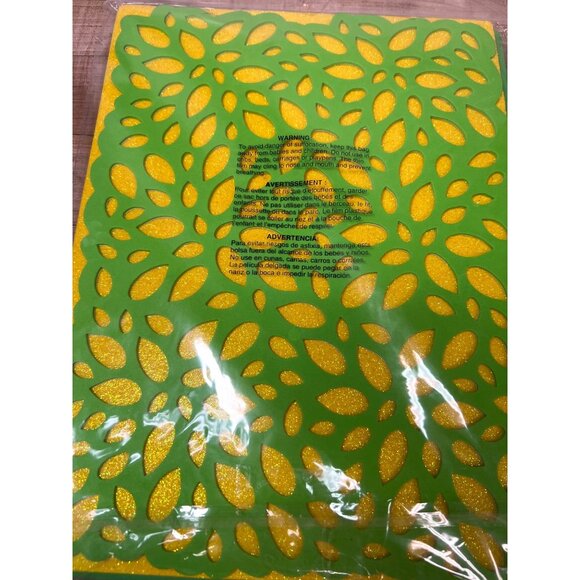 Creatology Designer Foam Pack Leaves 6 Pc Variety Set For DIY Crafts & Projects - Picture 3 of 3